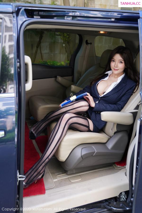 黄米妮  米妮大萌萌 [XiuRen秀人网]高清写真图 2020.04.30 糯美子Mini第22张图片
